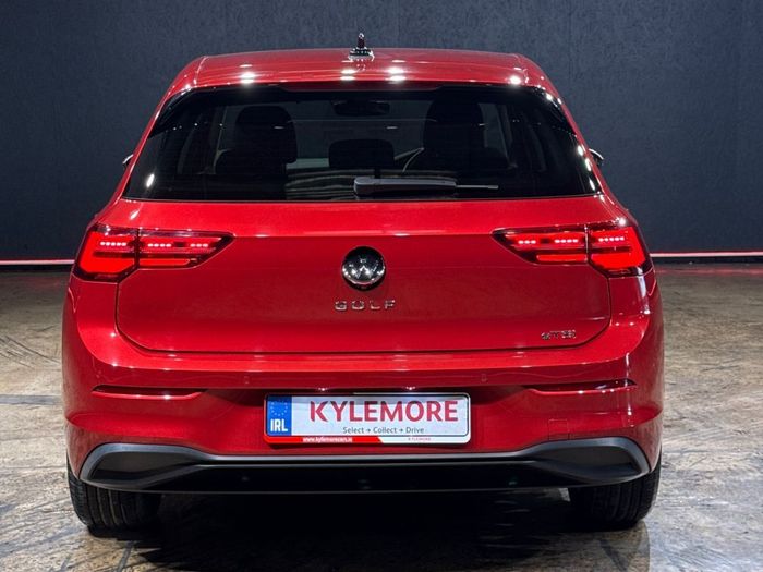 Volkswagen Golf 2022