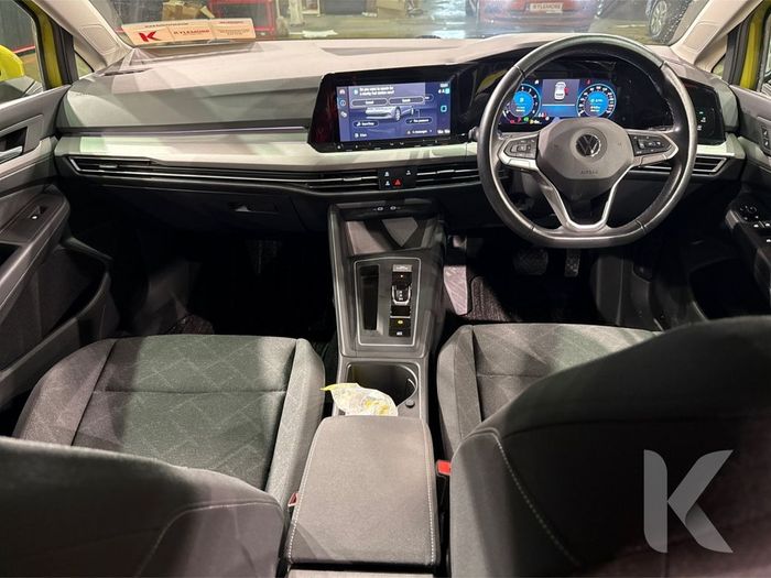 Volkswagen Golf 2021