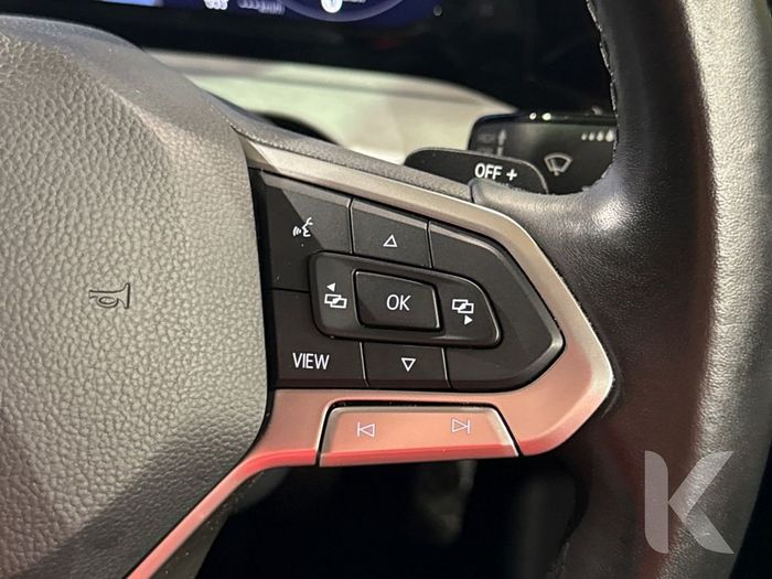 Volkswagen Golf 2021