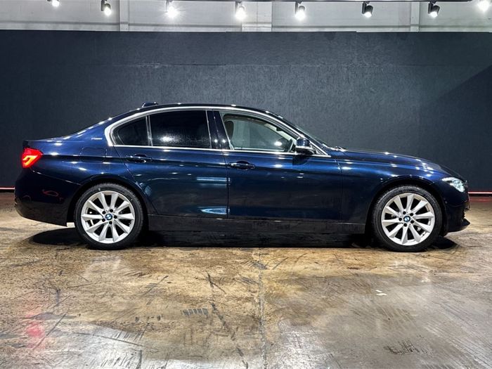 BMW 3 Series 2016