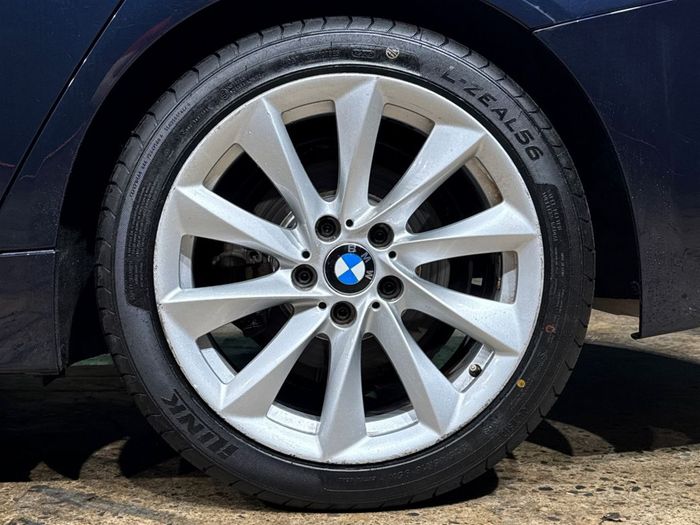 BMW 3 Series 2016