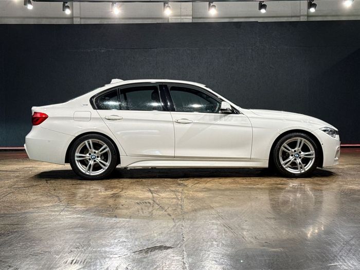 BMW 3 Series 2016