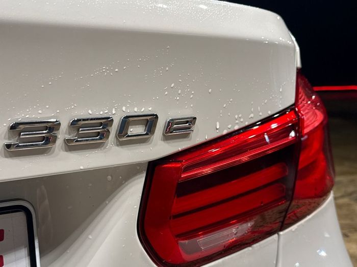 BMW 3 Series 2016