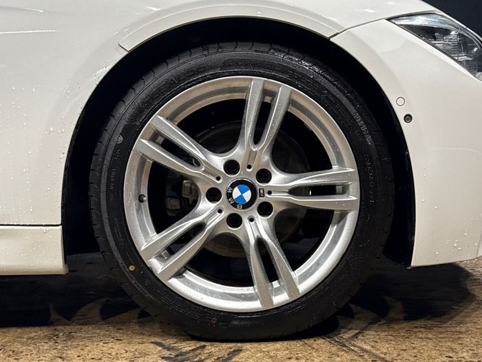 BMW 3 Series 2016