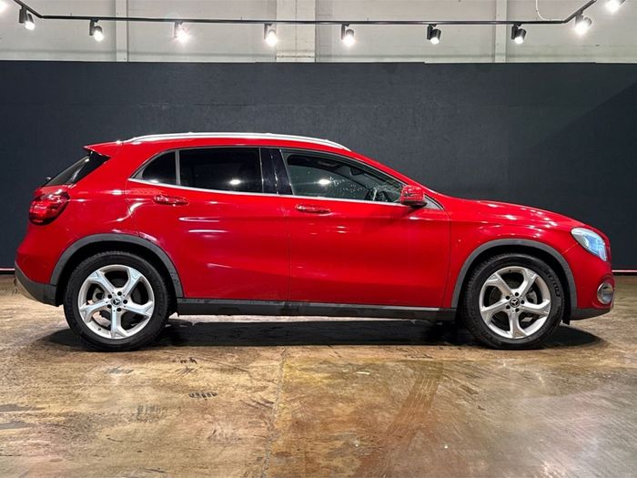 Mercedes-Benz GLA Class 2018