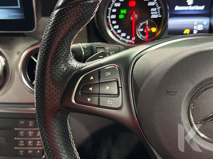 Mercedes-Benz GLA Class 2018