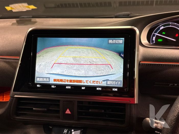 Toyota Sienta 2019