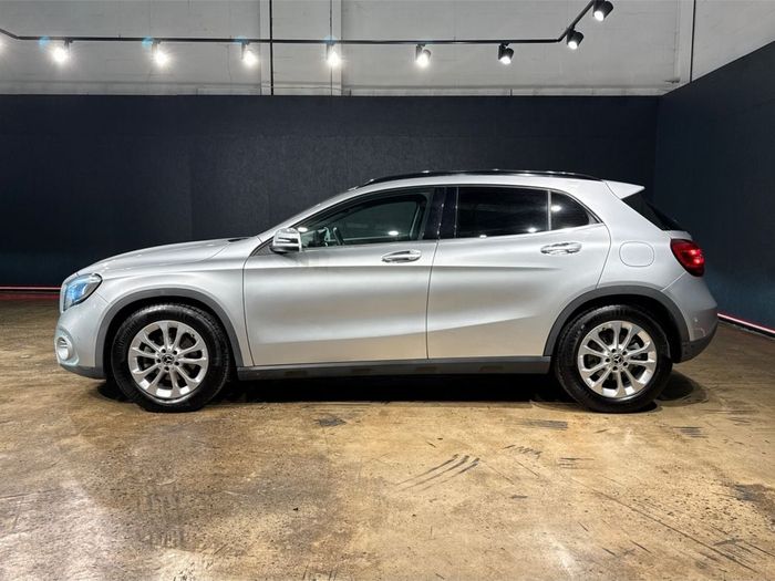 Mercedes-Benz GLA Class 2019