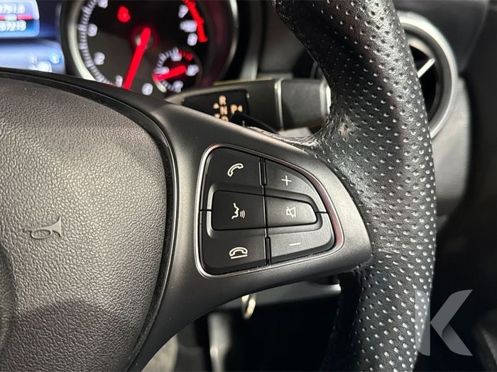 Mercedes-Benz GLA Class 2019