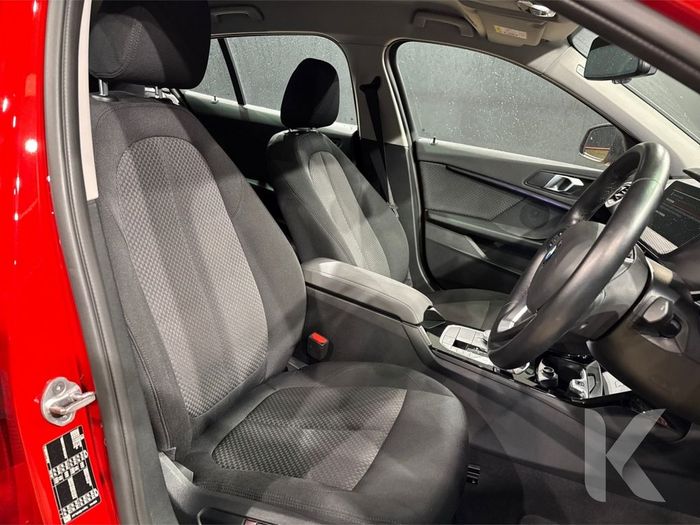 BMW 1 Series 2023