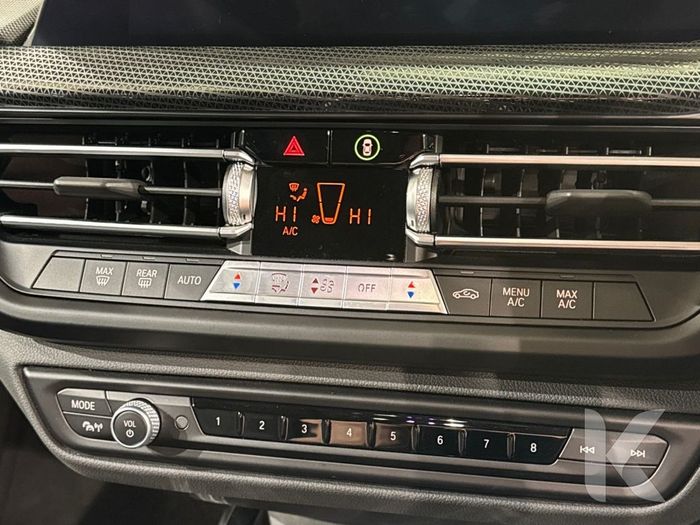 BMW 1 Series 2023