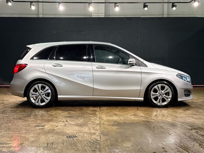 Mercedes-Benz B-Class 2017