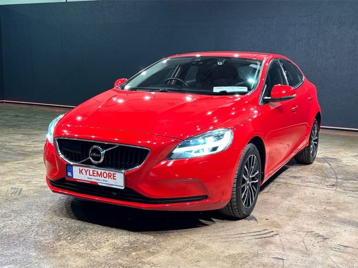 Volvo V40 2019