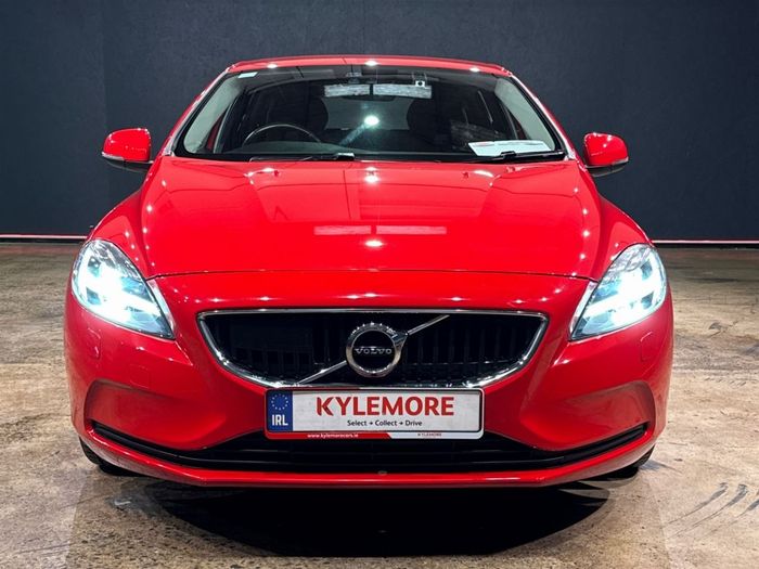 Volvo V40 2019