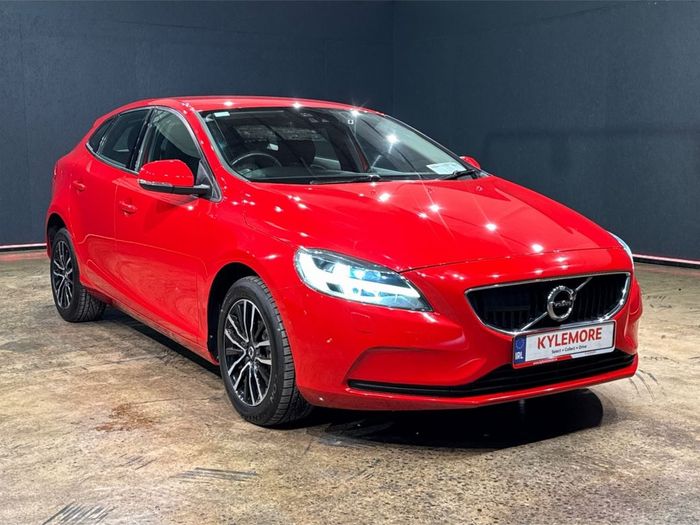 Volvo V40 2019