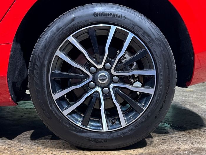 Volvo V40 2019