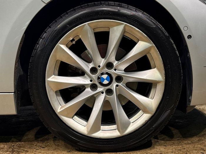 BMW 3 Series 2016