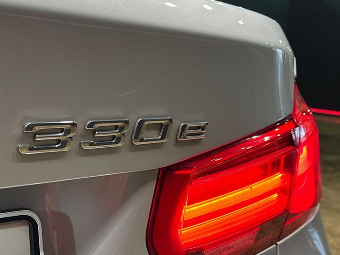 BMW 3 Series 2016