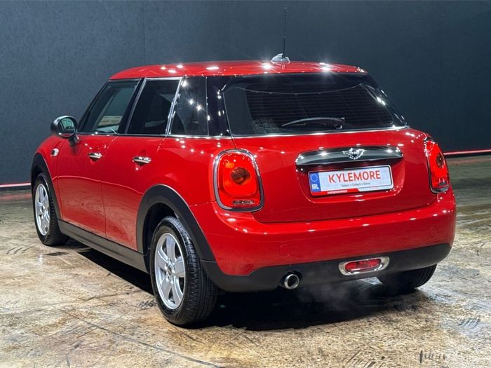 MINI One 2018