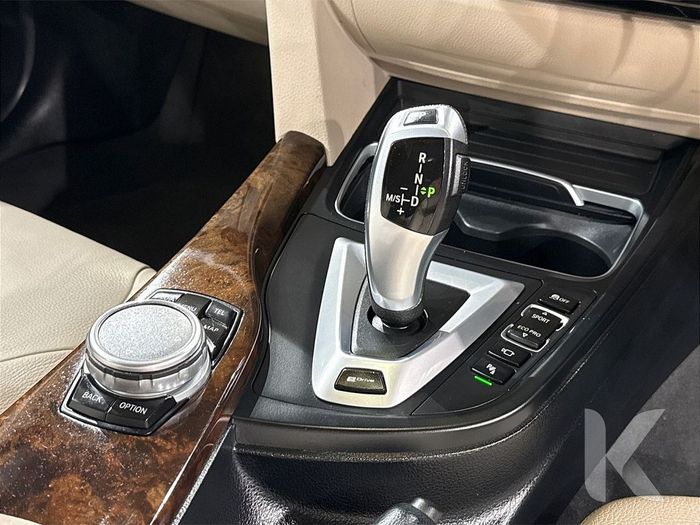 BMW 3 Series 2016