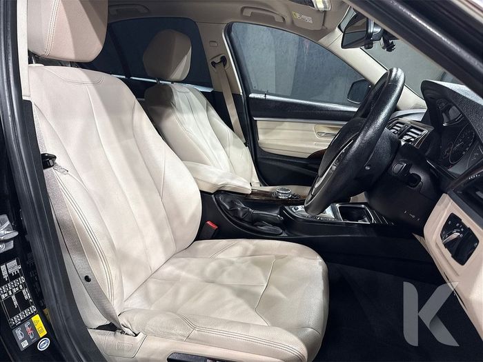 BMW 3 Series 2016