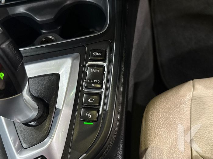 BMW 3 Series 2016