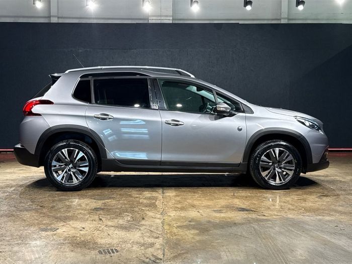 Peugeot 2008 2020