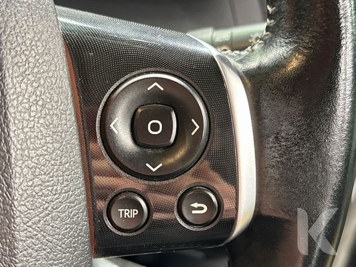Toyota Sienta 2020