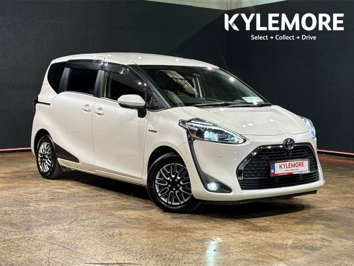 Toyota Sienta 2020