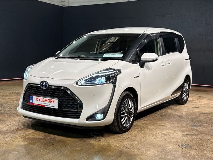 Toyota Sienta 2020