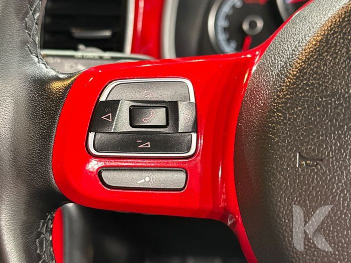 Volkswagen Beetle 2019