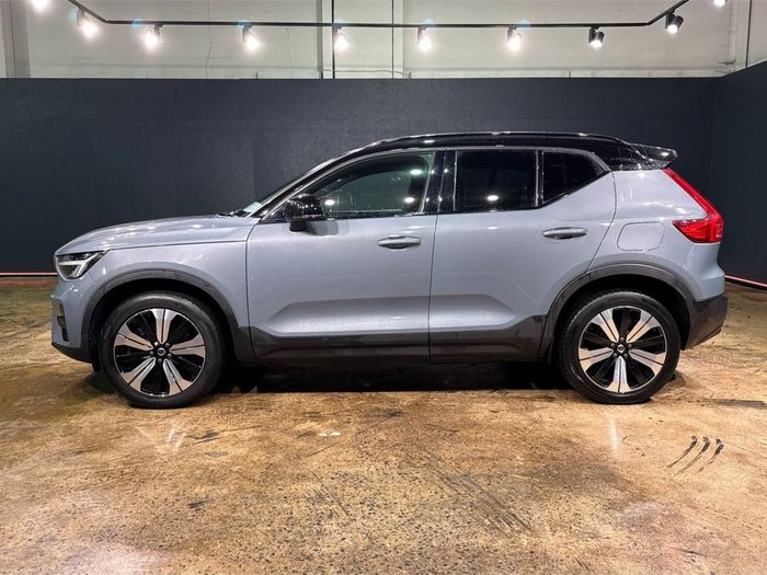 Volvo XC40 2023