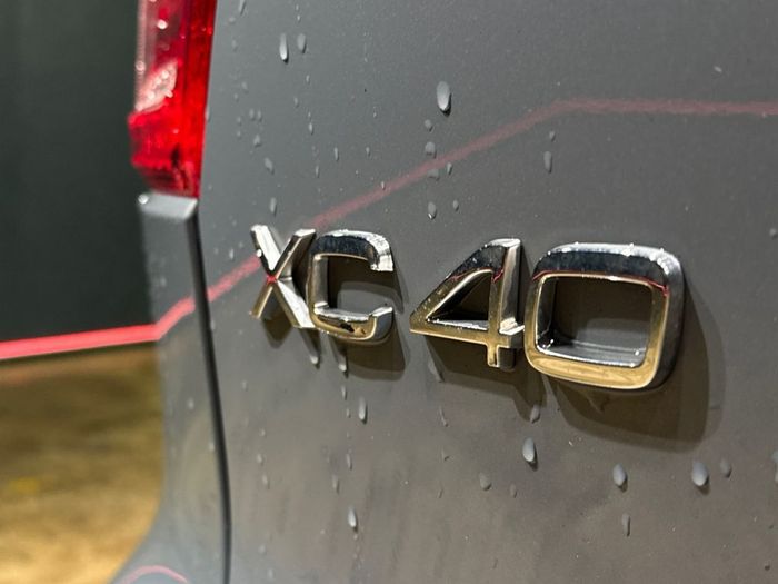 Volvo XC40 2023