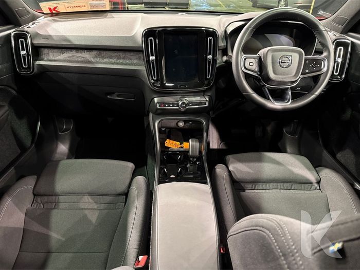Volvo XC40 2023
