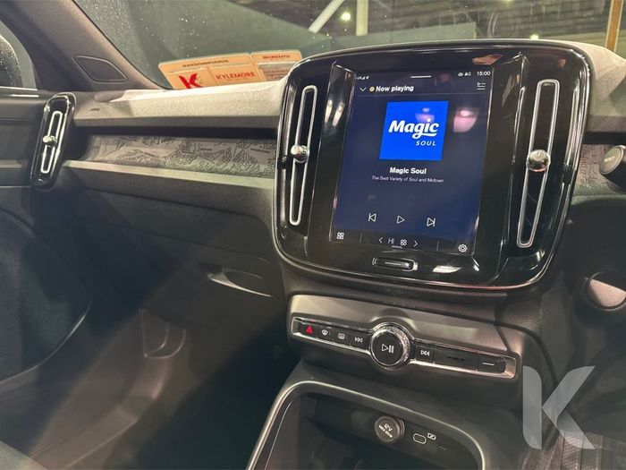 Volvo XC40 2023