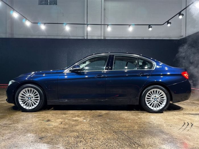 BMW 3 Series 2016
