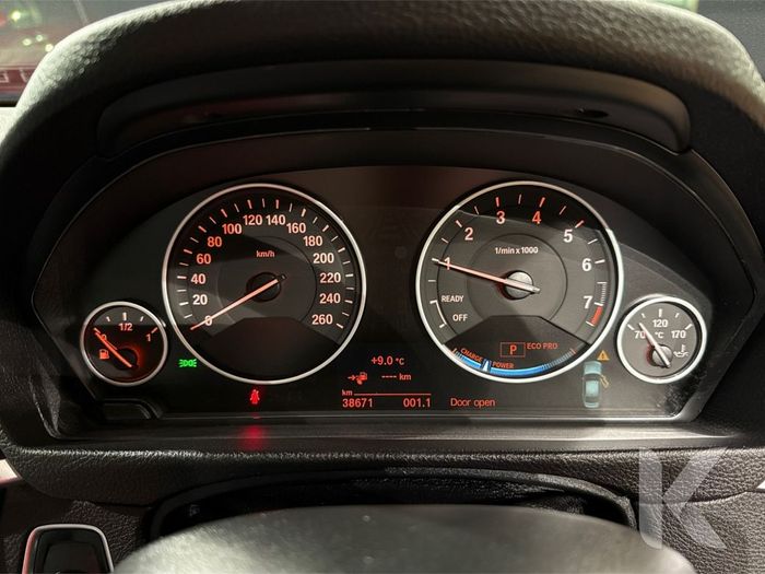 BMW 3 Series 2016