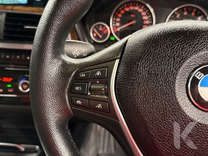 BMW 3 Series 2016