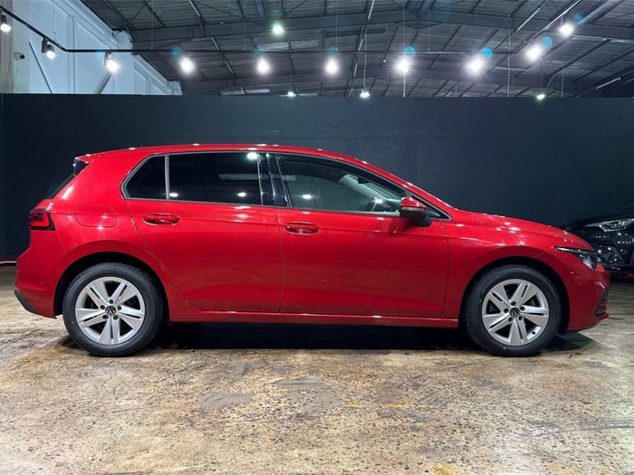 Volkswagen Golf 2021