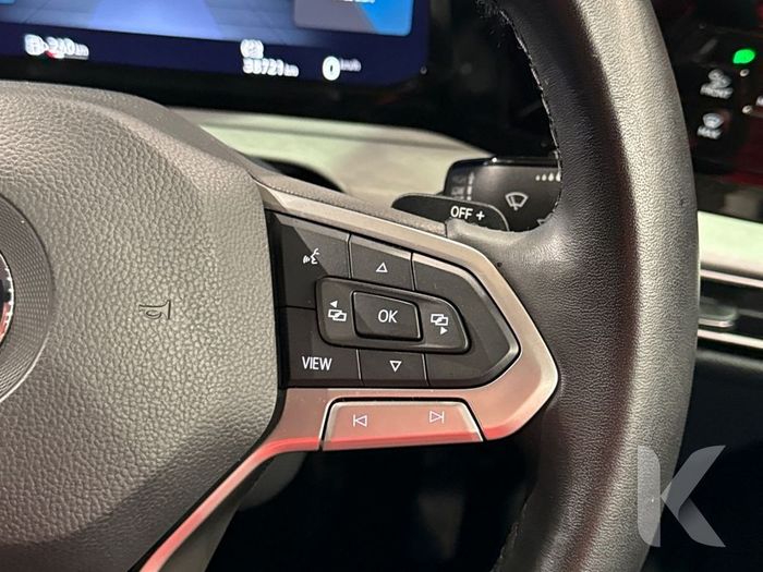 Volkswagen Golf 2021
