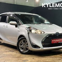 Toyota Sienta 2020