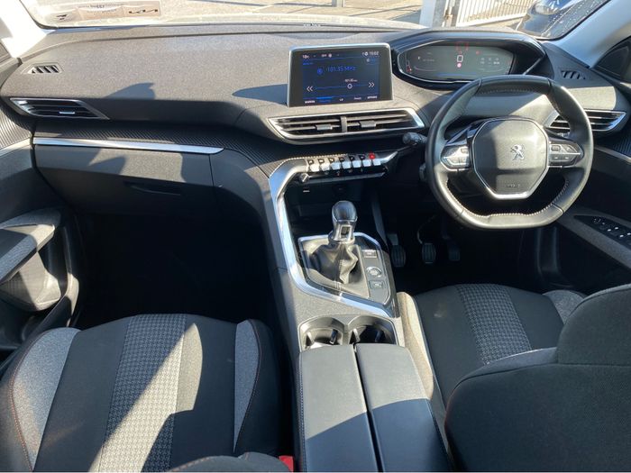 Peugeot 3008 2021