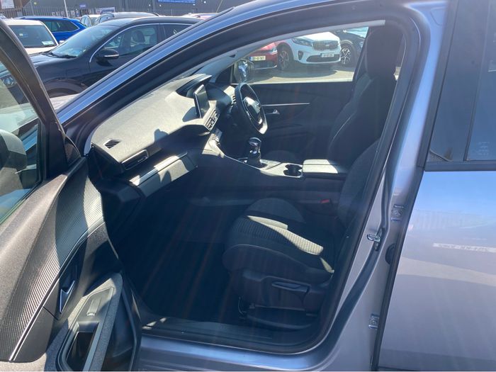 Peugeot 3008 2021