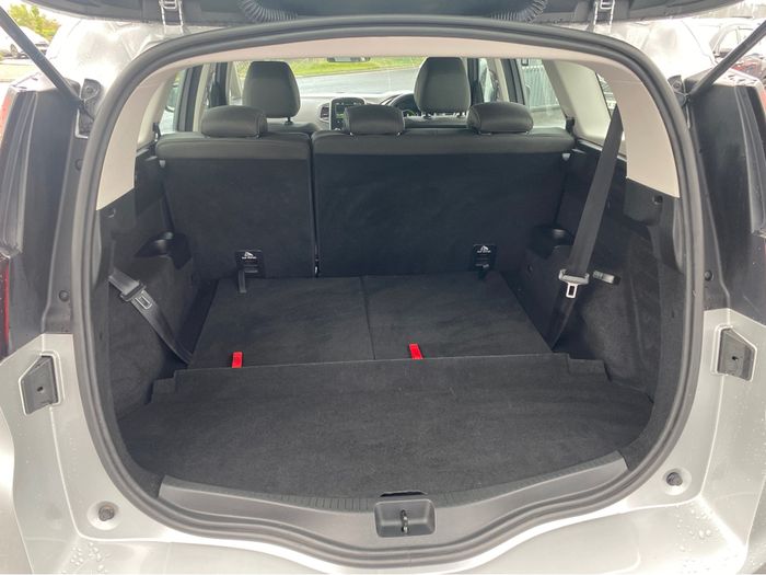Renault Grand Scenic 2021