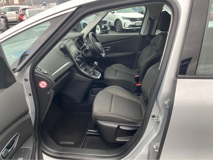 Renault Grand Scenic 2021