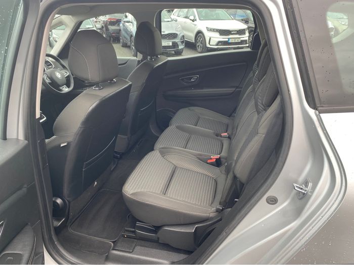 Renault Grand Scenic 2021