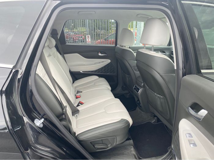 Hyundai Santa Fe 2023