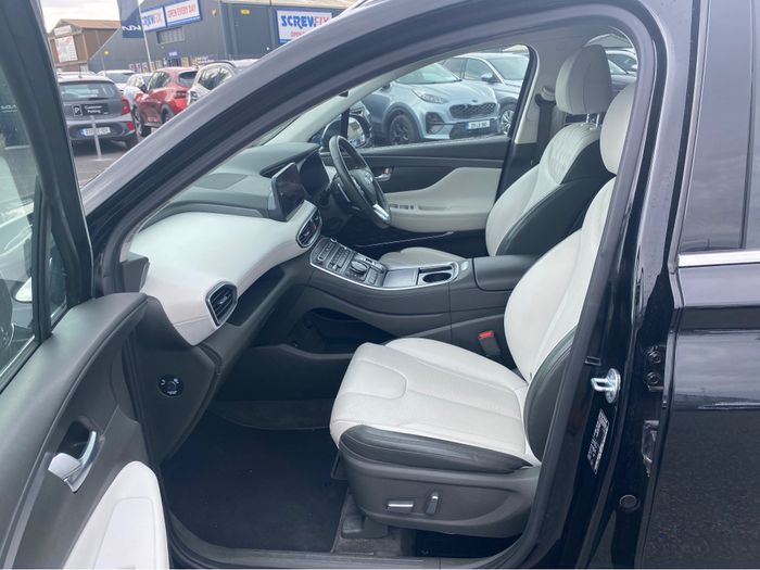 Hyundai Santa Fe 2023