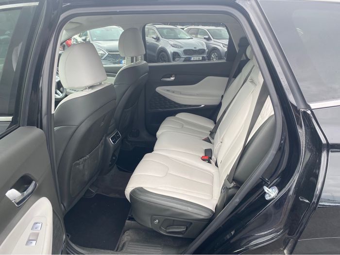 Hyundai Santa Fe 2023