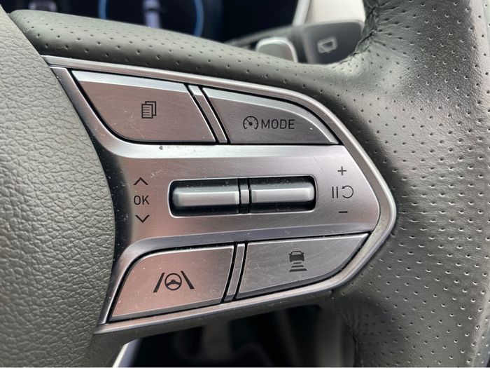 Hyundai Santa Fe 2023